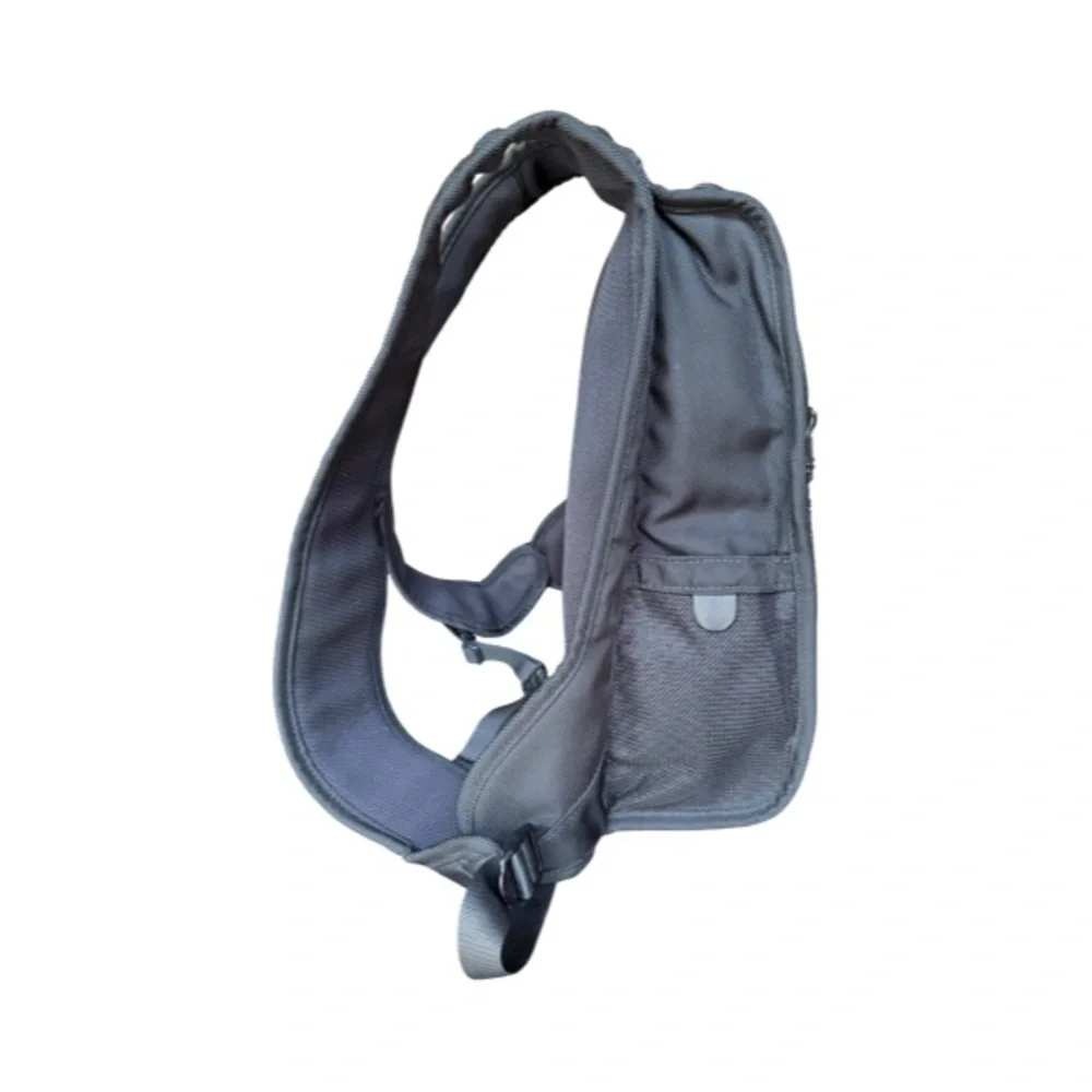 TUMI Black Ballistic Nylon Urban Bodypack / Backpack. Style # 2680D3 - Picture 4 of 11